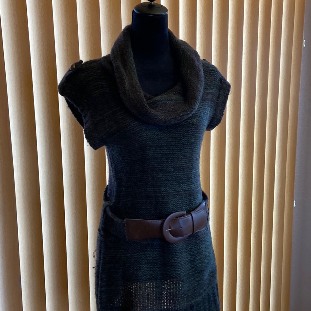 Sweater dress barely worn
